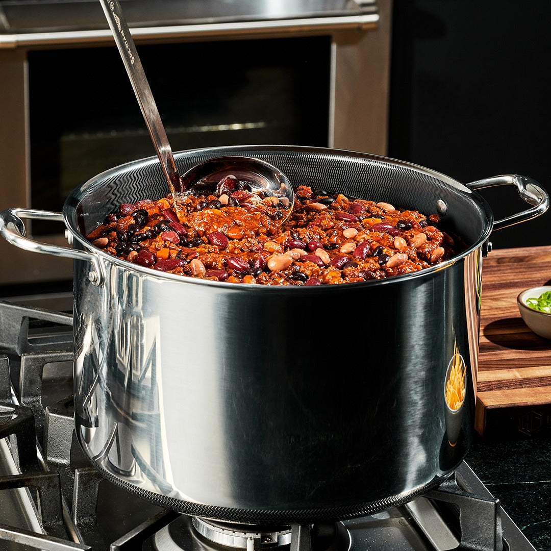 Hybrid Stock Pot with Lid, 12-Qt